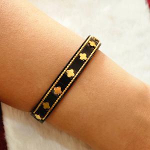 Van Cleef & Aepels Unisex Black Alhambra Bracelet With Gold Clover Charm
