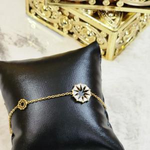 Charming Stones Flower Chain Bracelet