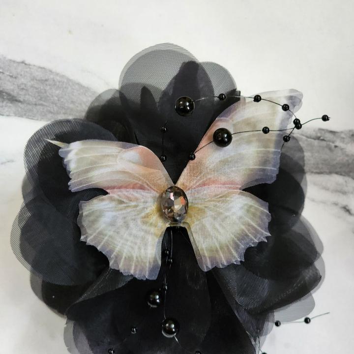 Noir Elegance Butterfly Clutcher