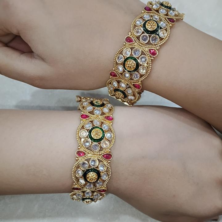 Viraasat Kundan Rajputi Bangles
