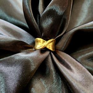 Sculpted Bow/Infinity Statement Ring