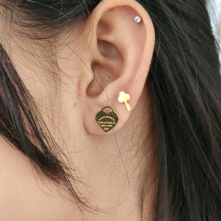 TIFFANY & CO. EARRING COLLECTION BY LUXE AABHUSHAN ( SET OF 3 STUDS )