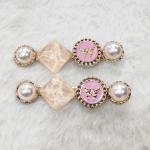 Pearl Luxe Charm Clip – Set of 2
