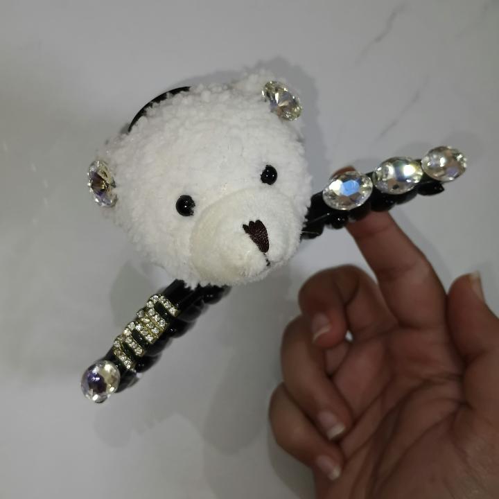 Crystal Bear Luxe Clutcher – Snow White Edition