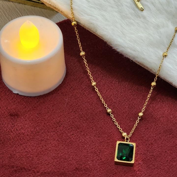Emerald Grace Pendant Necklace