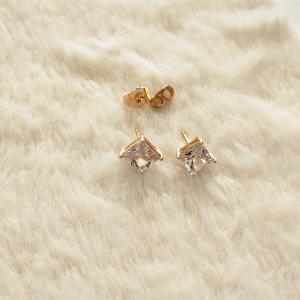 Unisex Elegant square-Cut Gold Stud Earrings