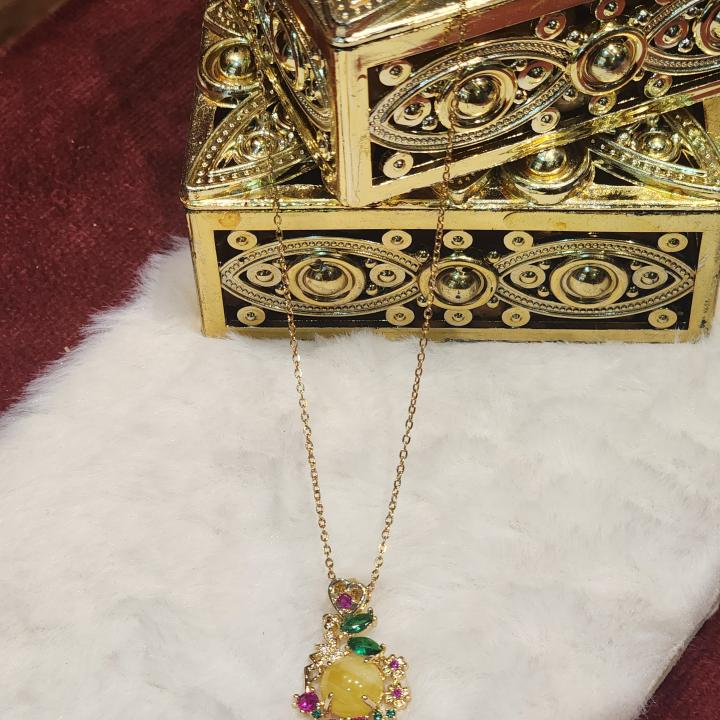 Royal Gardenstone Pendant Necklace