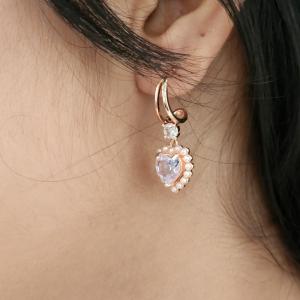 Rosé Enchant Heart Korean Danglers