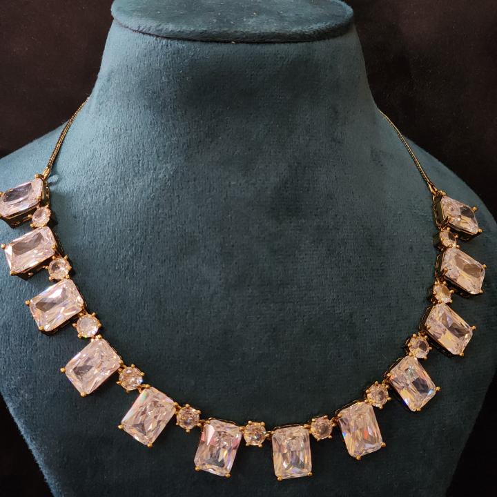 Royal Émeraude Moissanite Diamond Necklace Set