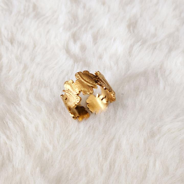 Golden Bloom Adjustable Ring