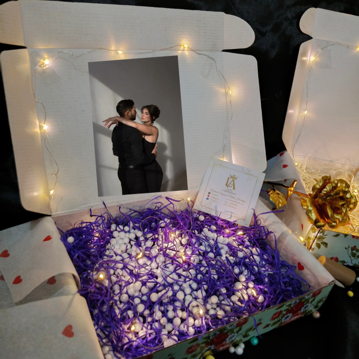 Golden Love - Personalized Gift Hamper Box