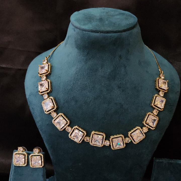 Regalia Princess Moissanite Diamond Set